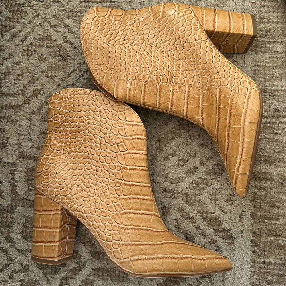 Croc effect booties